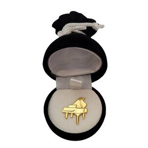 Blacky Money Back Hinged Gift Box, With Gold Tone Piano Lapel Pin K429
